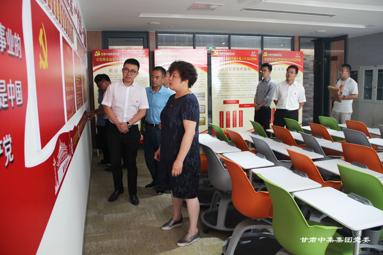 �T���L��