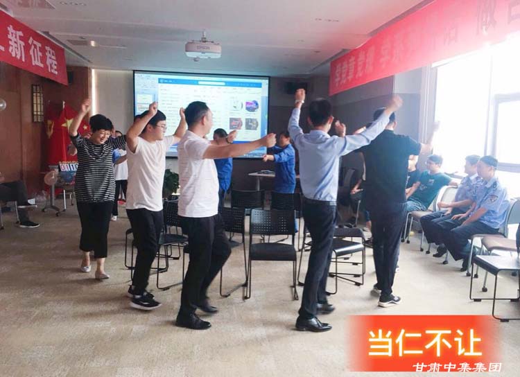 �T���L��