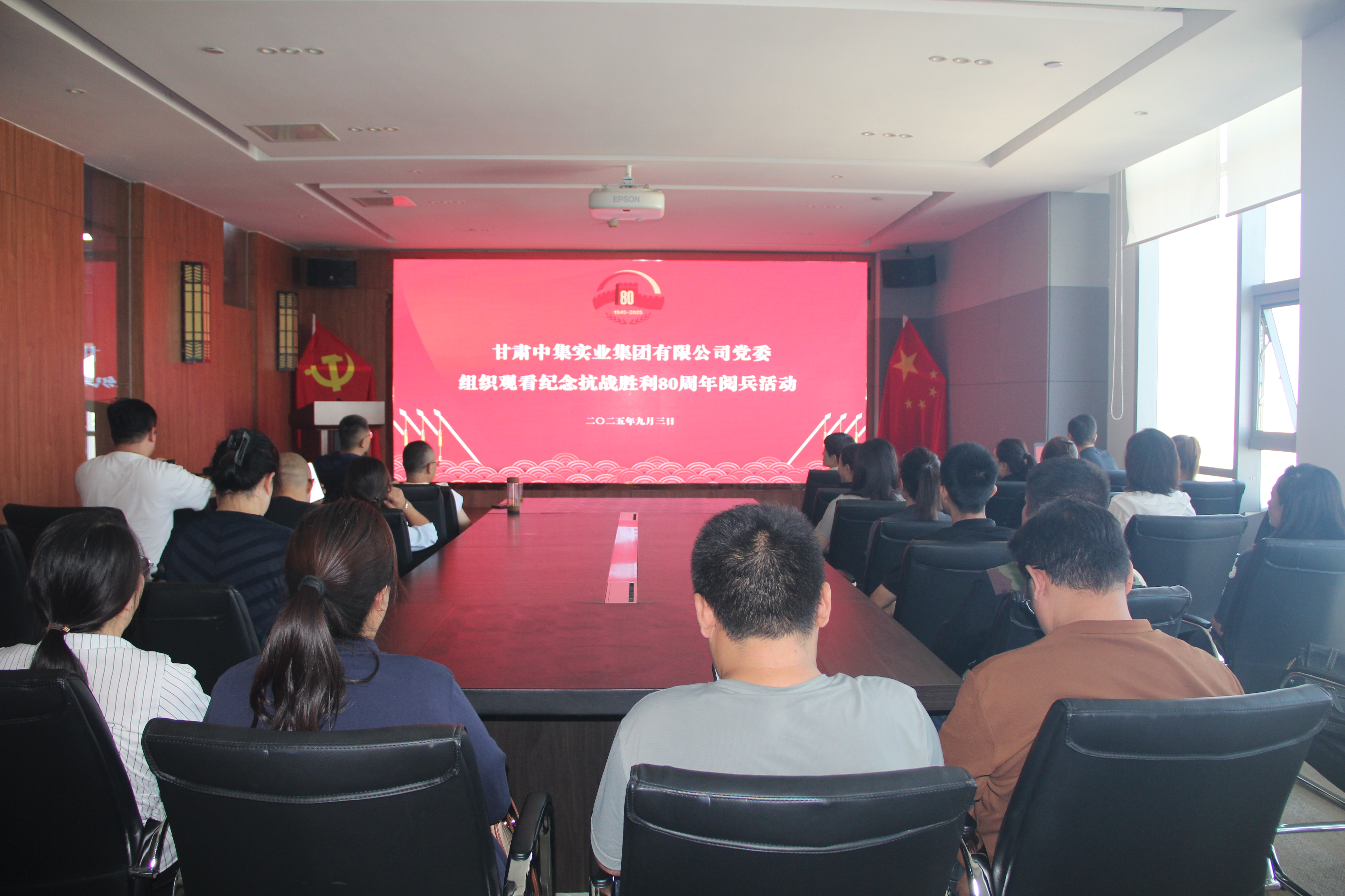 ���C�м����F(tu��n)�hί..